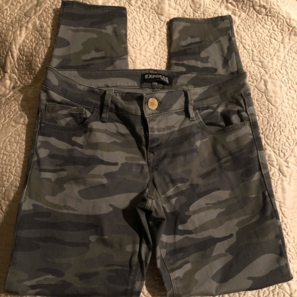 Express Camouflage Skinny Jeans